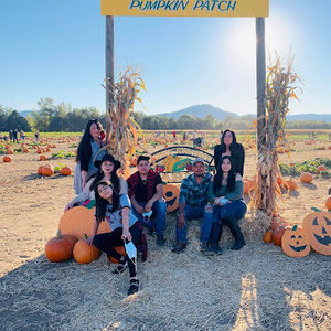 Meet your Posher, Rosalinda